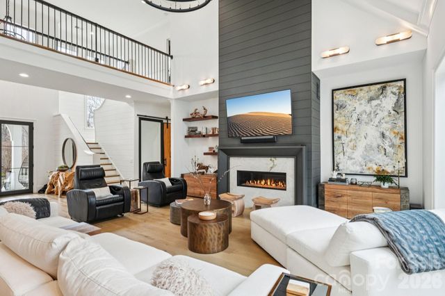 16610 Reinsch Drive, Davidson, NC 28036