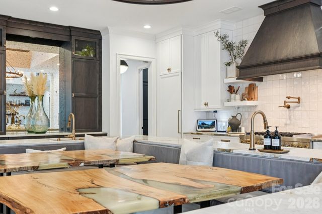 16610 Reinsch Drive, Davidson, NC 28036