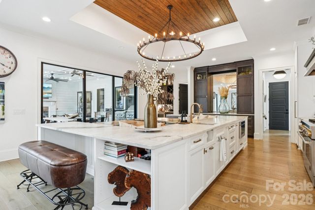 16610 Reinsch Drive, Davidson, NC 28036