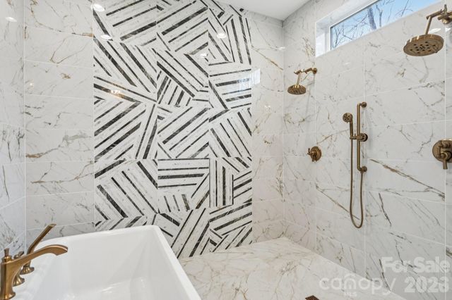 16610 Reinsch Drive, Davidson, NC 28036