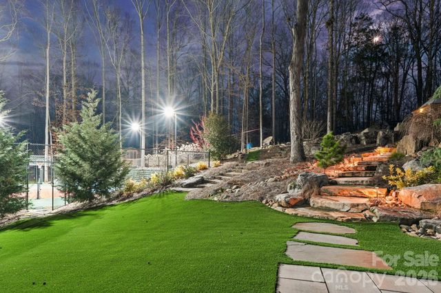 16610 Reinsch Drive, Davidson, NC 28036