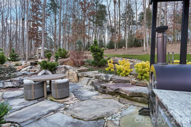16610 Reinsch Drive, Davidson, NC 28036