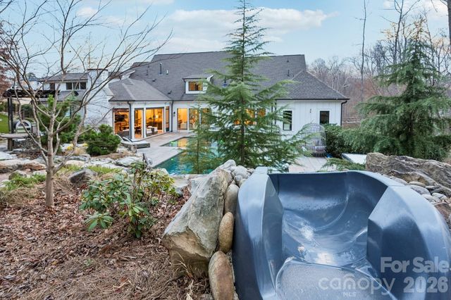 16610 Reinsch Drive, Davidson, NC 28036