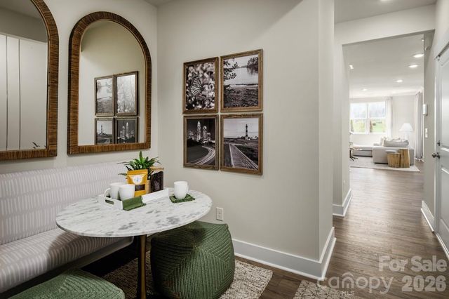 3149 Finchborough Court 206, Charlotte, NC 28269