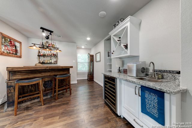 624 Highland, Canyon Lake, TX 78133