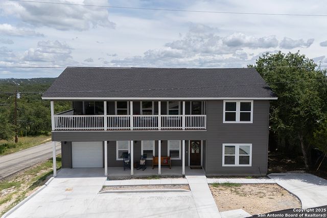 624 Highland, Canyon Lake, TX 78133