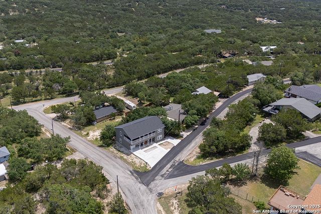 624 Highland, Canyon Lake, TX 78133
