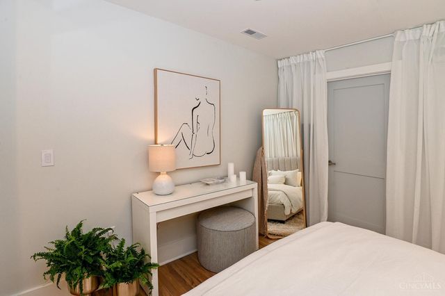 11 E Court Street, Cincinnati, OH 45202