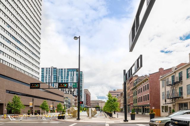 11 E Court Street, Cincinnati, OH 45202