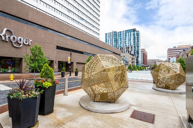 11 E Court Street, Cincinnati, OH 45202