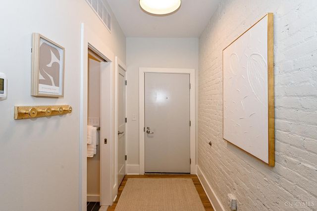 11 E Court Street, Cincinnati, OH 45202