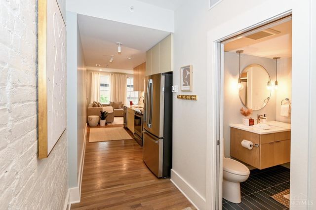 11 E Court Street, Cincinnati, OH 45202