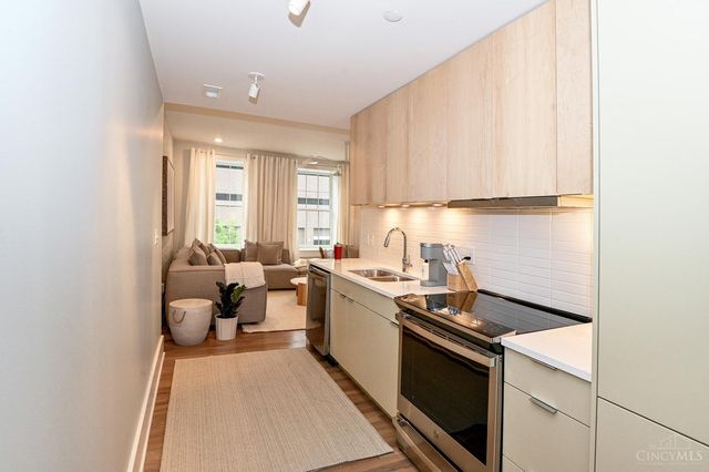 11 E Court Street, Cincinnati, OH 45202