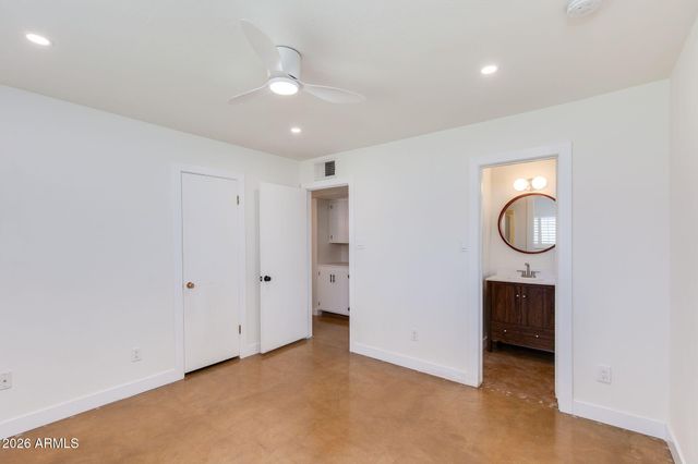 3412 E TURNEY Avenue, Phoenix, AZ 85018