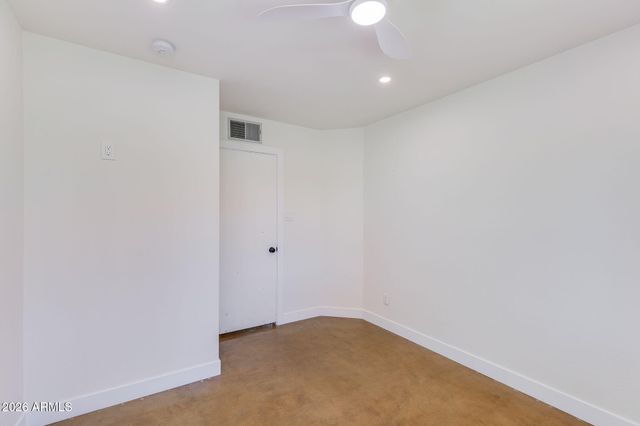3412 E TURNEY Avenue, Phoenix, AZ 85018
