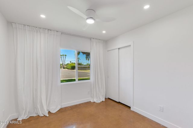 3412 E TURNEY Avenue, Phoenix, AZ 85018