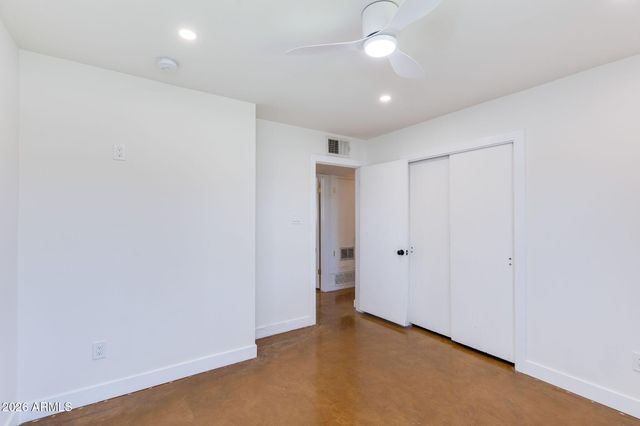 3412 E TURNEY Avenue, Phoenix, AZ 85018