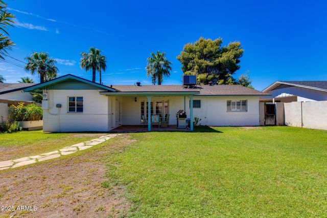 3412 E TURNEY Avenue, Phoenix, AZ 85018