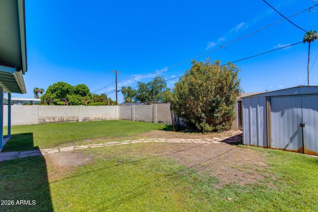 3412 E TURNEY Avenue, Phoenix, AZ 85018