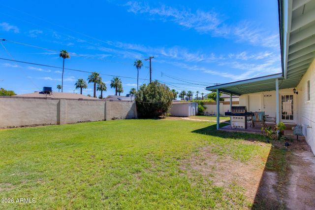 3412 E TURNEY Avenue, Phoenix, AZ 85018