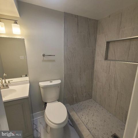 414 ORANGE ST SE, Washington, DC 20032