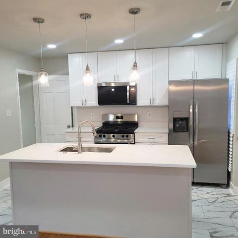 414 ORANGE ST SE, Washington, DC 20032