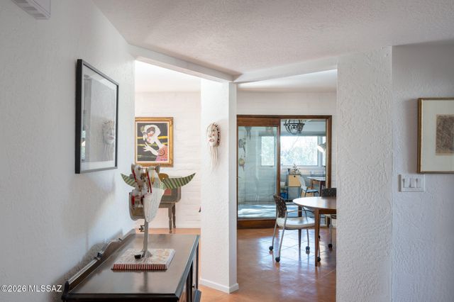 2904 E Placita Posada Real, Tucson, AZ 85718