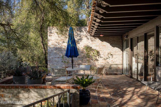 2904 E Placita Posada Real, Tucson, AZ 85718