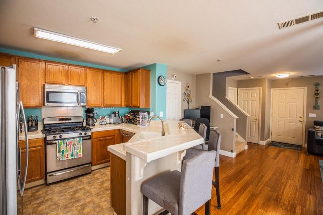 12782 Rogge Village Loop, Salinas, CA 93906