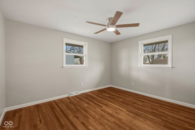 4934 E Sugar Street, Clifford, IN 47226