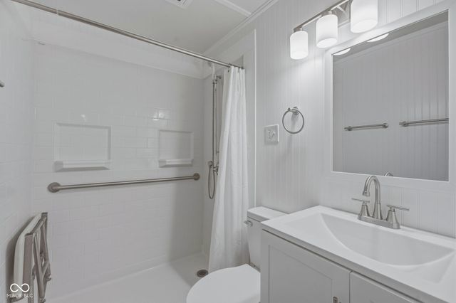 4934 E Sugar Street, Clifford, IN 47226