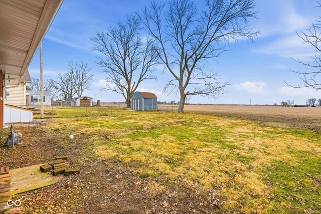 4934 E Sugar Street, Clifford, IN 47226