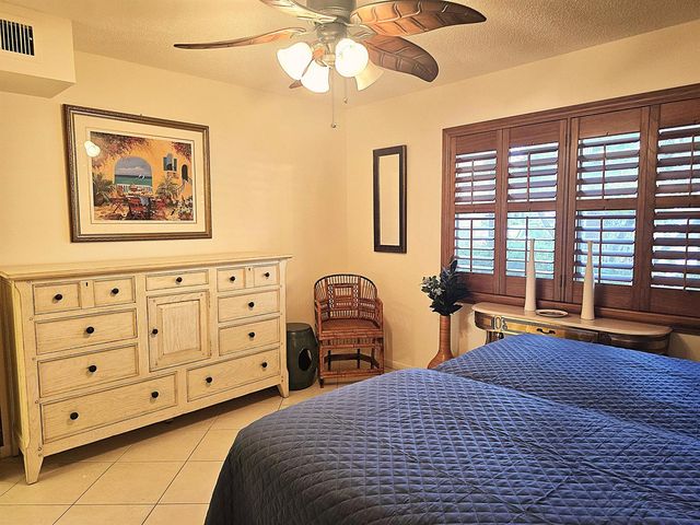 3205 Portofino Point K1, Coconut Creek, FL 33066