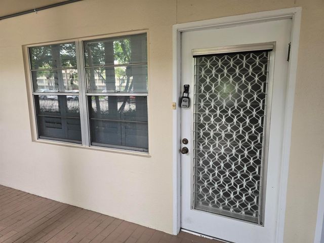 3205 Portofino Point K1, Coconut Creek, FL 33066