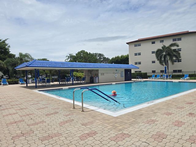 3205 Portofino Point K1, Coconut Creek, FL 33066