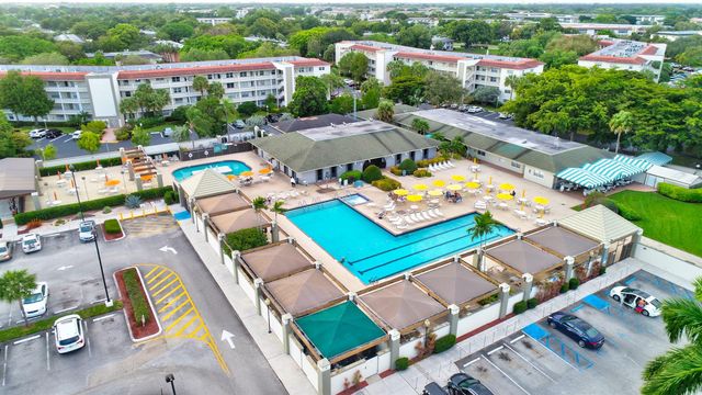 3205 Portofino Point K1, Coconut Creek, FL 33066