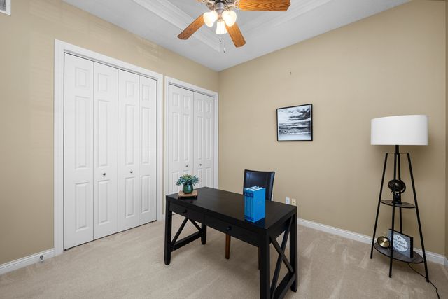 3179 Meridith Way, Bettendorf, IA 52722