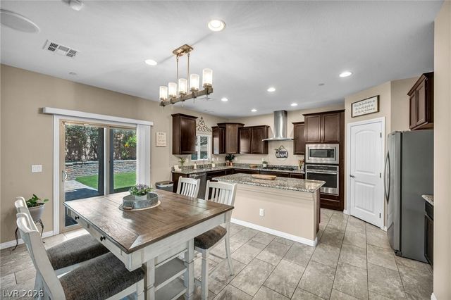 1636 Blue Cliffs Avenue, Henderson, NV 89014