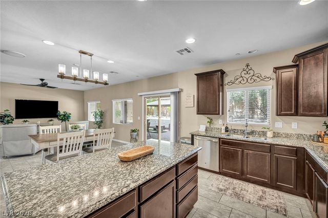 1636 Blue Cliffs Avenue, Henderson, NV 89014