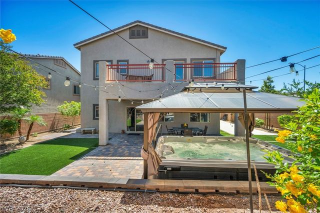 1636 Blue Cliffs Avenue, Henderson, NV 89014