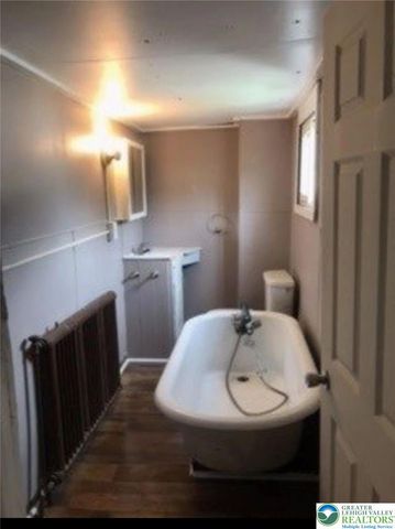 35 Vine Street, Tamaqua Boro, PA 18252