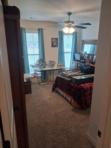 600 Gala Circle, Bentonville, AR 72712