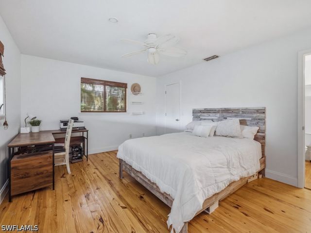 2022 Frederick ST, Naples, FL 34112