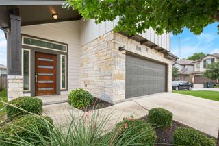 1013 Totis RD, Austin, TX 78748