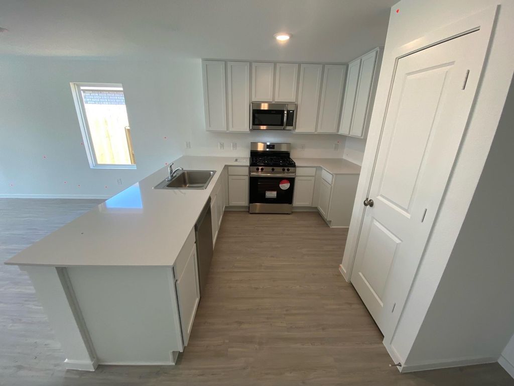 12113 Kellsway Court, Conroe, TX 77306