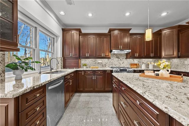 6415 Stapleford Lane, Johns Creek, GA 30097