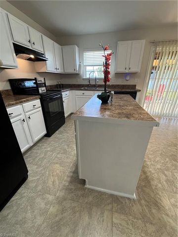 4405 Morning Ridge Lane, Winston-salem, NC 27101