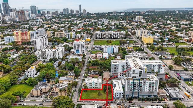 244 NW 7th Avenue, Miami, FL 33128