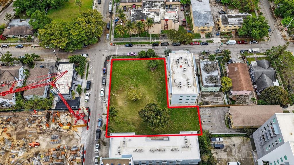 244 NW 7th Avenue, Miami, FL 33128