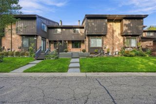 37327 Golfview Drive, Sterling Heights, MI 48312